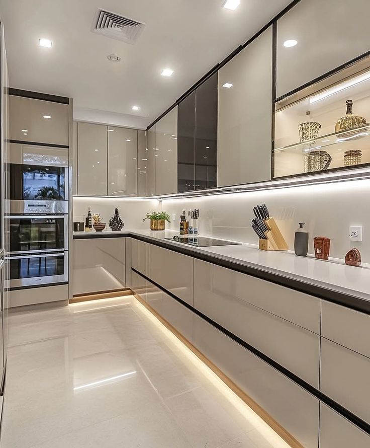 أفضل خامات المطابخ المودرن بالرياض 2026