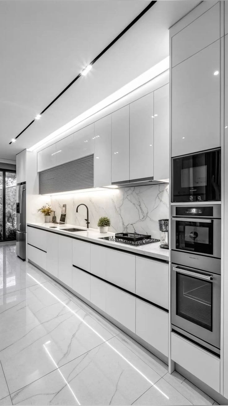 أساسيات المطبخ المثالي | توزيع الإضاءة بطريقة عملية وجمالية